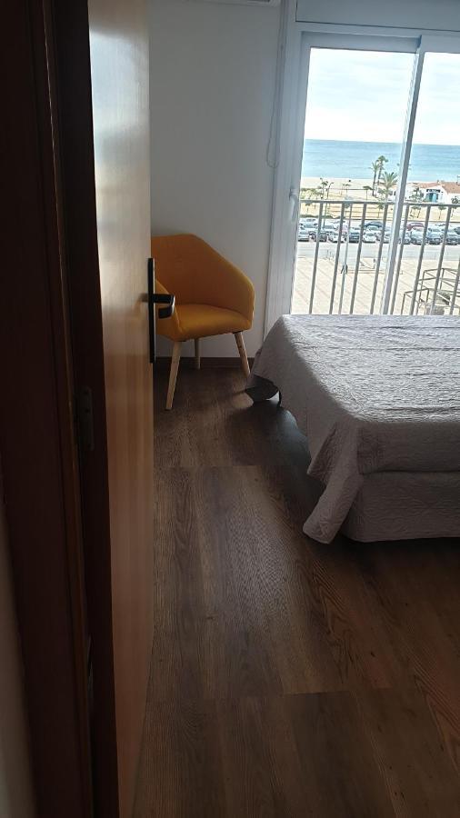 Les Vagues Au Balcon Daire Empuriabrava Dış mekan fotoğraf